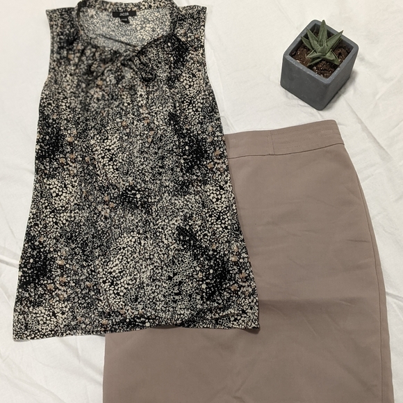 Cotton blend pencil skirt - Picture 7 of 7